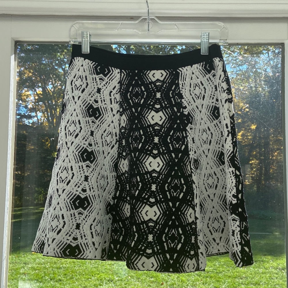 Parker Skirt, Black & White, Size Small